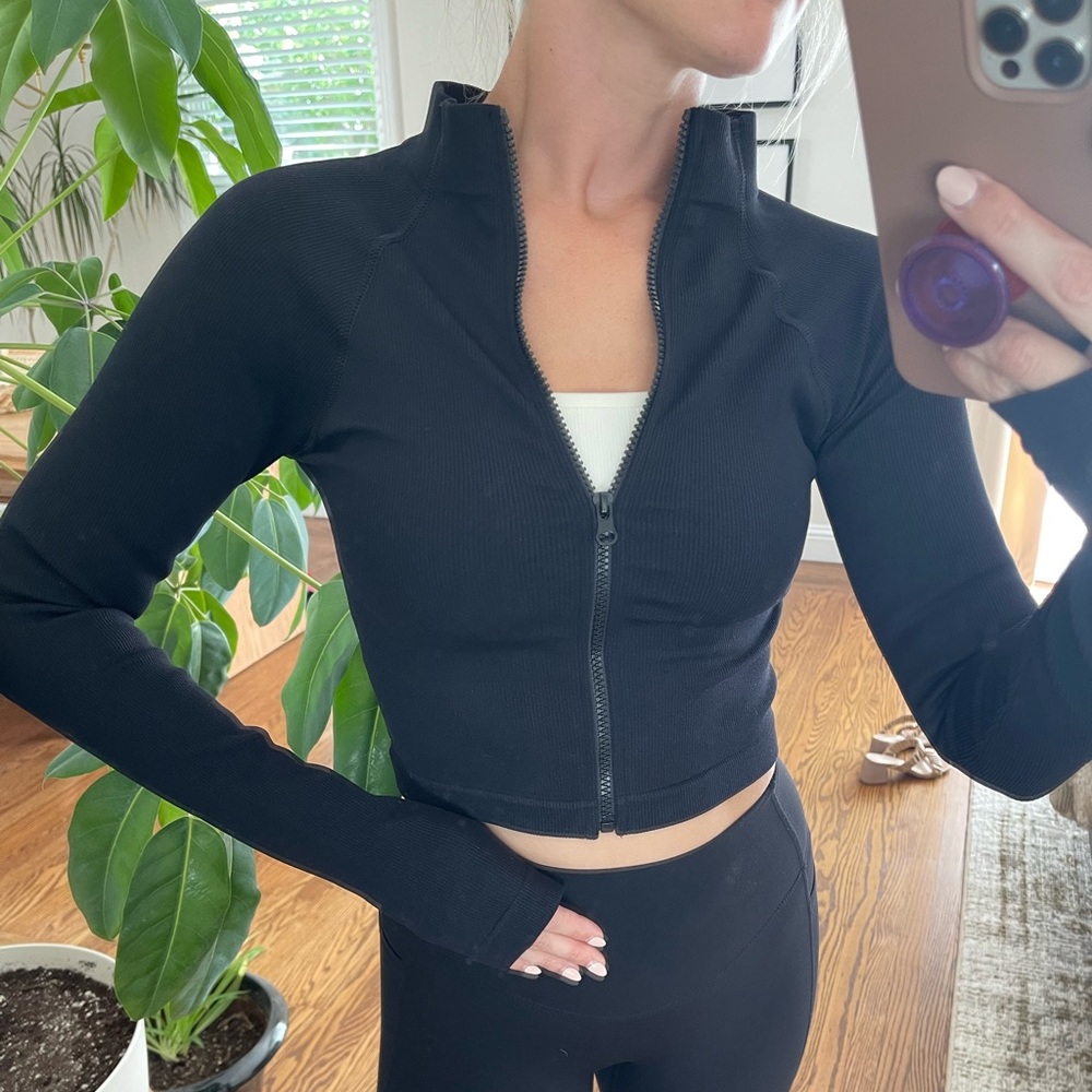 Long Sleeve Zip Up Activewear